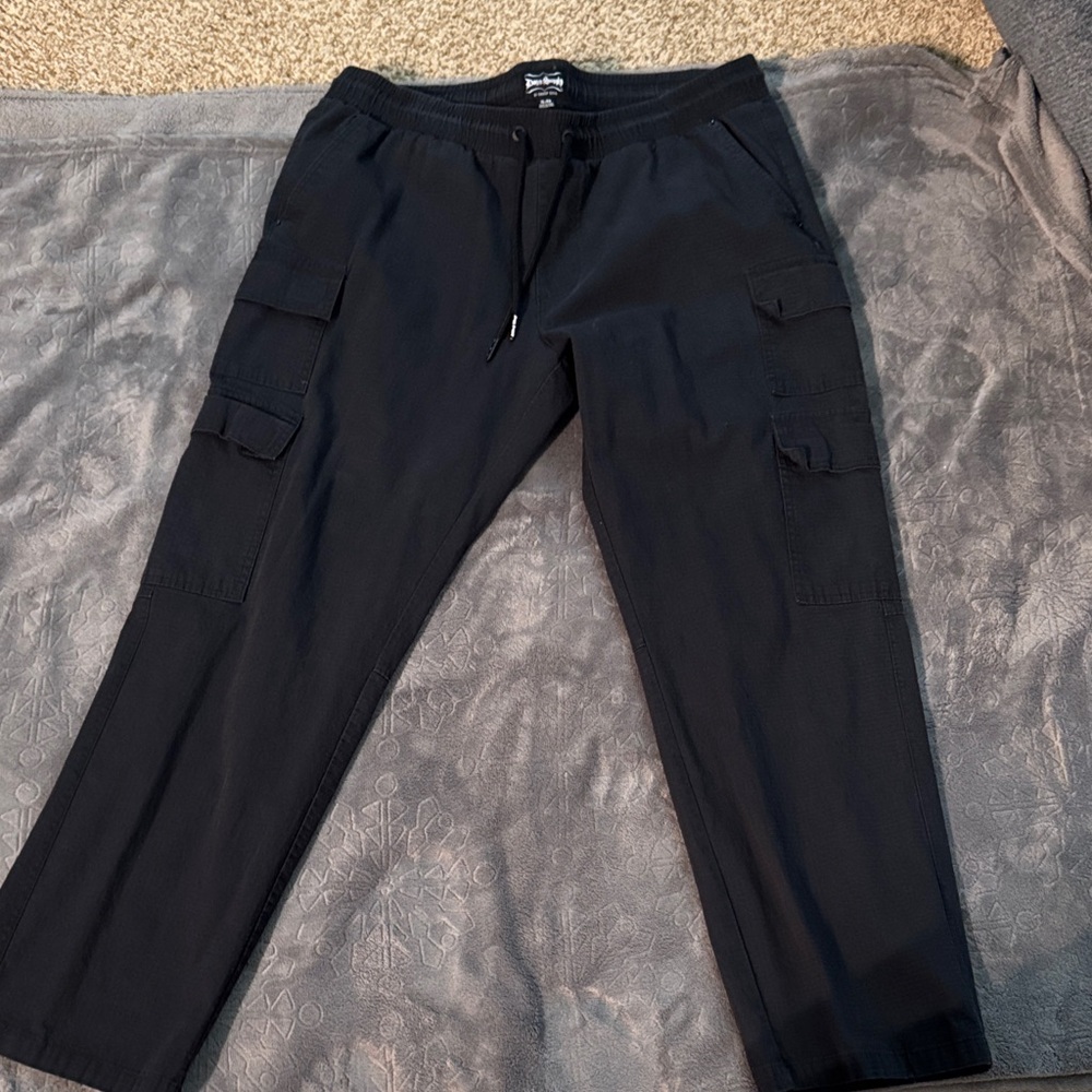 Men's Black Cargo Pants with Pockets